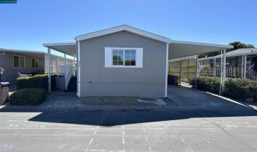 377 Avenida Flores, Pacheco, California 94553-0000, 2 Bedrooms Bedrooms, ,1 BathroomBathrooms,Manufactured In Park,Buy,377 Avenida Flores,41070338