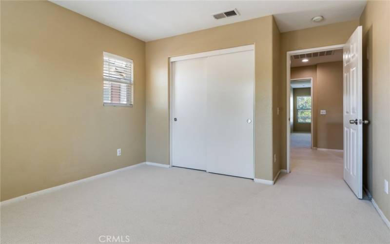 upstairs guest bathroom