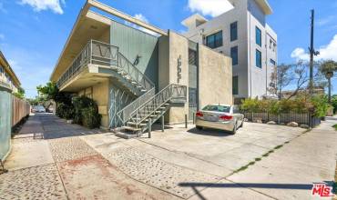 1006 N Hudson Avenue 7, Los Angeles, California 90038, 1 Bedroom Bedrooms, ,1 BathroomBathrooms,Residential Lease,Rent,1006 N Hudson Avenue 7,24429733