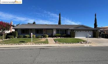 732 Bloching Cir, Clayton, California 94517, 3 Bedrooms Bedrooms, ,2 BathroomsBathrooms,Residential,Buy,732 Bloching Cir,41070390