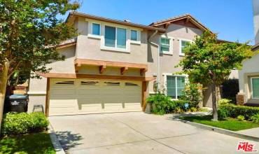 3689 W Luther Lane, Inglewood, California 90305, 4 Bedrooms Bedrooms, ,3 BathroomsBathrooms,Residential,Buy,3689 W Luther Lane,24404571