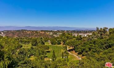 2218 Canyonback Road, Los Angeles, California 90049, 4 Bedrooms Bedrooms, ,4 BathroomsBathrooms,Residential Lease,Rent,2218 Canyonback Road,24430109