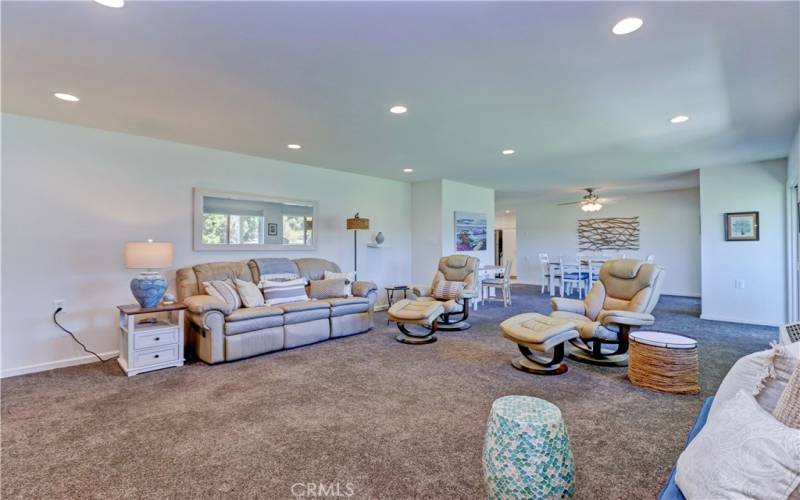 AMOTHER VIEW OF LIVING ROOM & DINING AREA