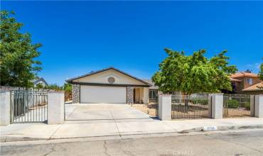 37316 Downing, Palmdale, California 93550, 4 Bedrooms Bedrooms, ,2 BathroomsBathrooms,Residential,Buy,37316 Downing,SR24172587