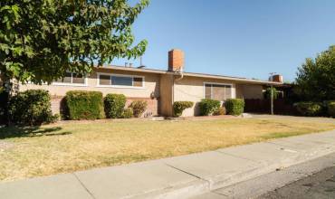 726 Arizona Avenue, Los Banos, California 93635, 3 Bedrooms Bedrooms, ,2 BathroomsBathrooms,Residential,Buy,726 Arizona Avenue,ML81977540