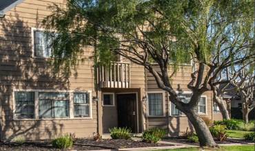 140 Gibson Drive 13, Hollister, California 95023, 2 Bedrooms Bedrooms, ,1 BathroomBathrooms,Residential,Buy,140 Gibson Drive 13,ML81977556