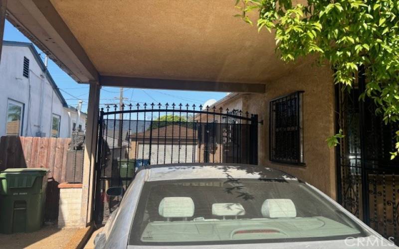 driveway with covered porch