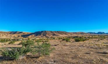 1 Pipes Canyon Road, Pioneertown, California 92268, ,Land,Buy,1 Pipes Canyon Road,JT24171964