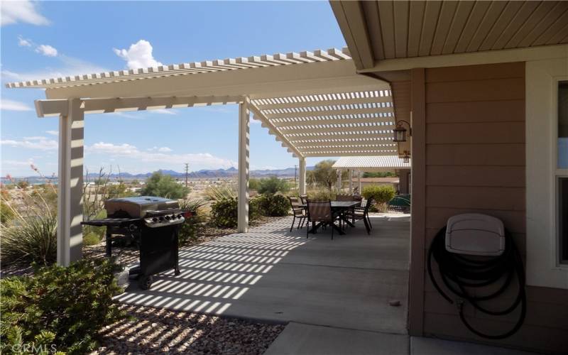 Rear Patio W/Pano Lake View