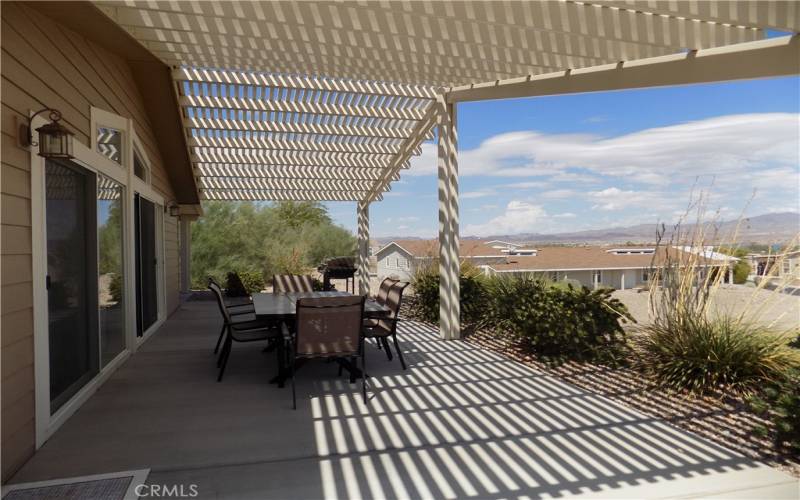 Rear Patio W/Pano Lake View