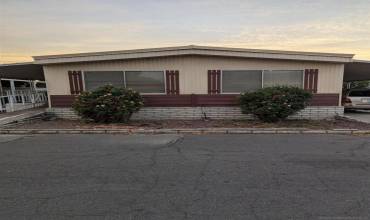 881 N Lake St. 221, Hemet, California 92544, 2 Bedrooms Bedrooms, ,2 BathroomsBathrooms,Manufactured In Park,Buy,881 N Lake St. 221,240019810SD