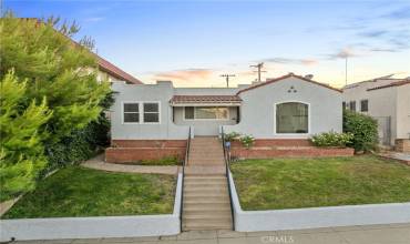 923 S Cabrillo Avenue, San Pedro, California 90731, 3 Bedrooms Bedrooms, ,1 BathroomBathrooms,Residential,Buy,923 S Cabrillo Avenue,PW24173696