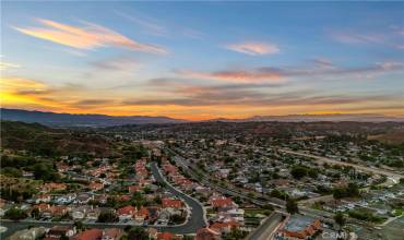 20554 Romar Lane, Saugus, California 91350, 4 Bedrooms Bedrooms, ,3 BathroomsBathrooms,Residential,Buy,20554 Romar Lane,SR24173551