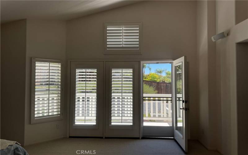 Master Bedroom w/ Double doors to deck