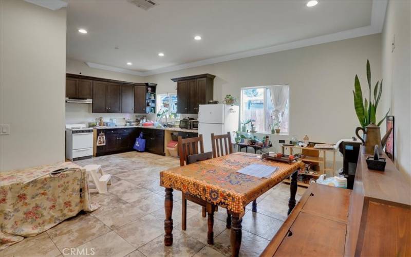 Kitchen/Dining Room