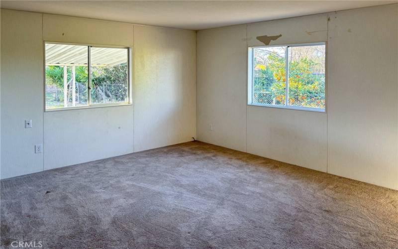 2nd guest bedroom