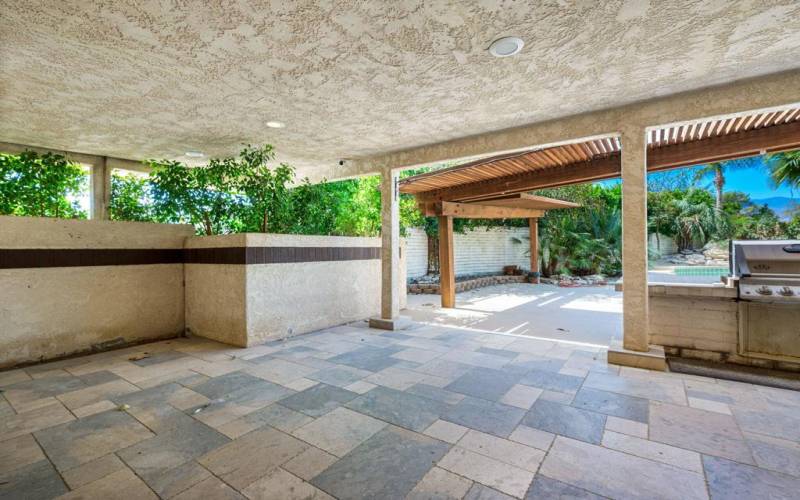 BBQ Area and Covered Patio