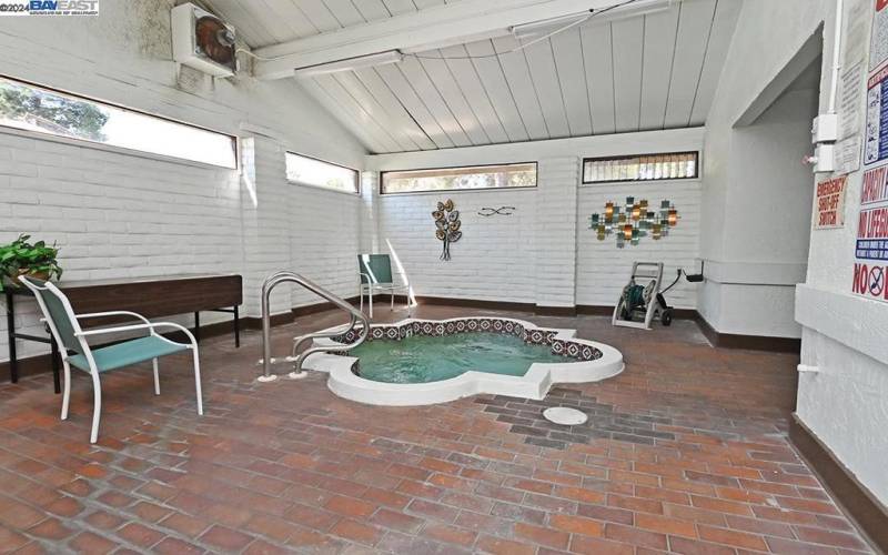 community hot tub/spa