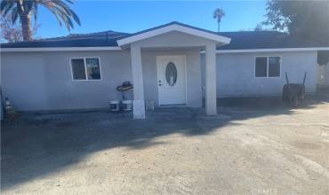 8777 Grove Avenue, Rancho Cucamonga, California 91730, 3 Bedrooms Bedrooms, ,2 BathroomsBathrooms,Residential Lease,Rent,8777 Grove Avenue,CV23226954