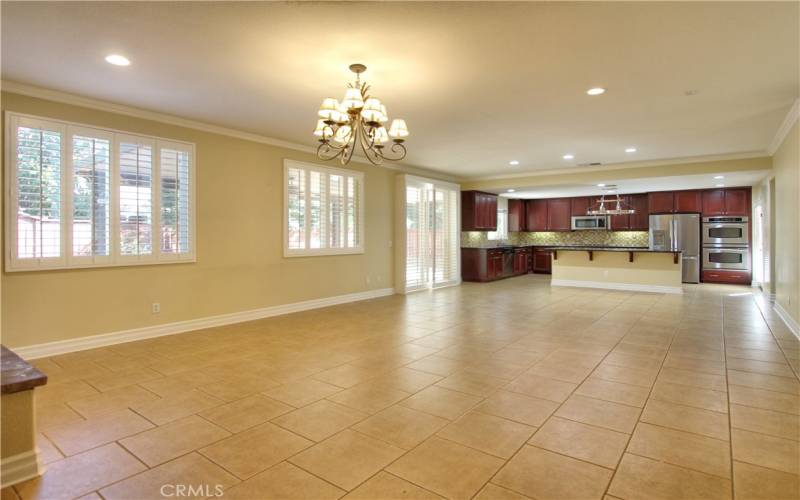 Back living room/kitchen