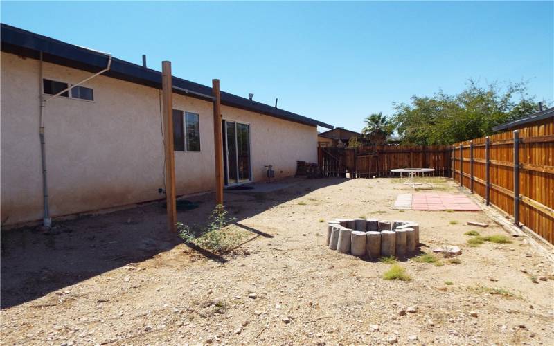 Large Side Yard, Sit around the Firepit.