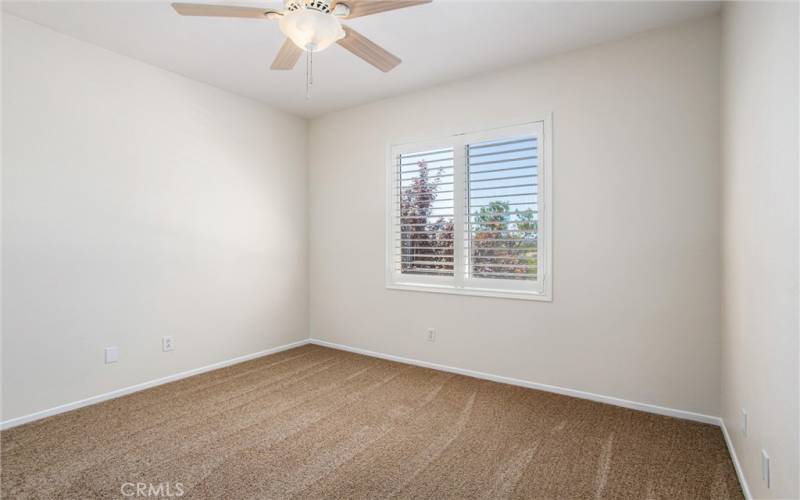 UPSTAIRS BEDROOM W/ENSUITE BATH