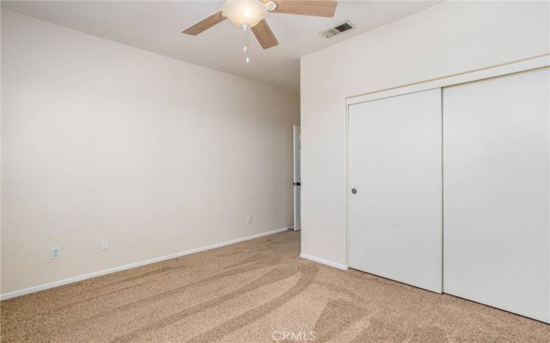 UPSTAIRS BEDROOM W/ENSUITE BATH