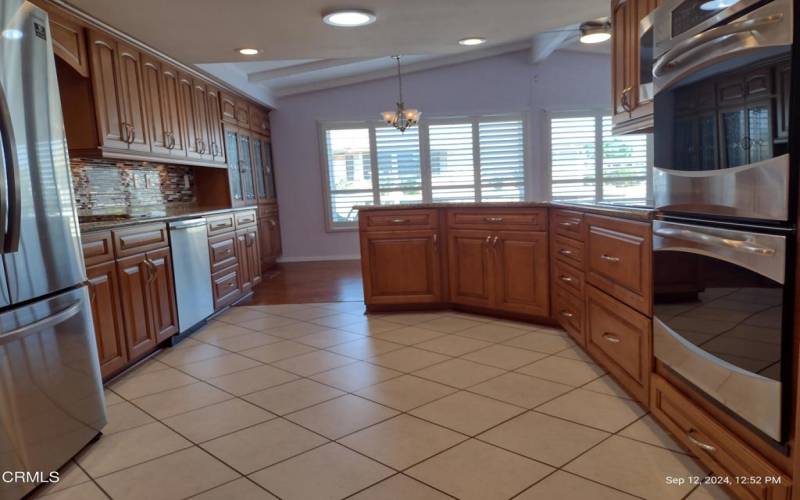 Large Open Kitchen