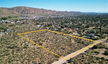 7000 Kickapoo Trail, Yucca Valley, California 92284, ,Land,Buy,7000 Kickapoo Trail,JT23196691