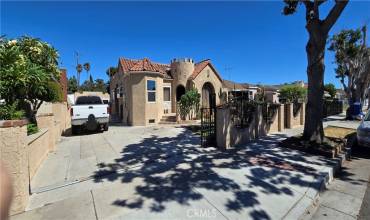 10244 San Juan Avenue, South Gate, California 90280, 3 Bedrooms Bedrooms, ,1 BathroomBathrooms,Residential,Buy,10244 San Juan Avenue,TR24174238