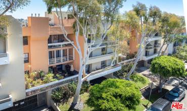 740 N Kings Road 302, West Hollywood, California 90069, 1 Bedroom Bedrooms, ,1 BathroomBathrooms,Residential,Buy,740 N Kings Road 302,24430093