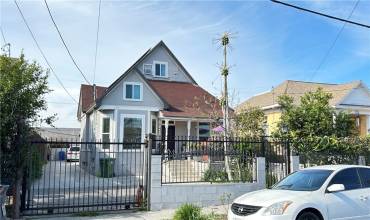 120 E 31st Street, Los Angeles, California 90011, 3 Bedrooms Bedrooms, ,2 BathroomsBathrooms,Residential Lease,Rent,120 E 31st Street,SR24174520