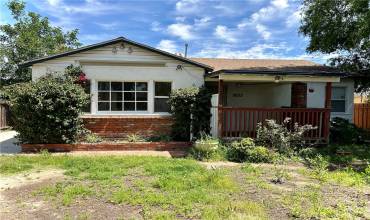 7032 Baird Avenue, Reseda, California 91335, 3 Bedrooms Bedrooms, ,3 BathroomsBathrooms,Residential Lease,Rent,7032 Baird Avenue,SR24172967