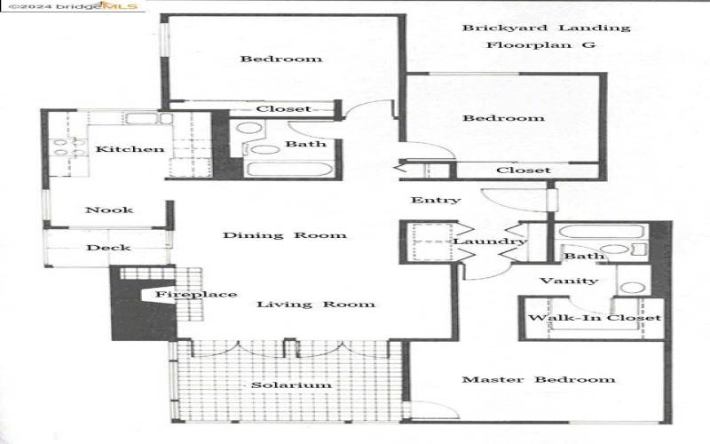 Actual solarium is 15' x 15'