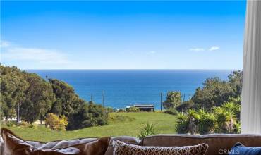 27535 Pacific Coast, Malibu, California 90265, 4 Bedrooms Bedrooms, ,4 BathroomsBathrooms,Residential Lease,Rent,27535 Pacific Coast,OC24174895