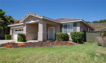 Welcome home to 8850 Sugarcane Ct., Corona, CA 92883