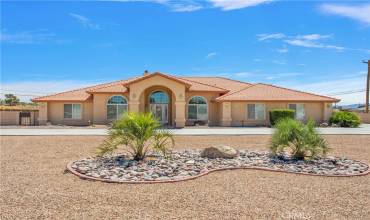 14989 Nokomis Road, Apple Valley, California 92307, 4 Bedrooms Bedrooms, ,3 BathroomsBathrooms,Residential,Buy,14989 Nokomis Road,HD24174718