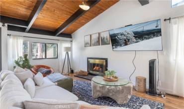 42533 Moonridge Road 4, Big Bear Lake, California 92315, 2 Bedrooms Bedrooms, ,2 BathroomsBathrooms,Residential,Buy,42533 Moonridge Road 4,EV24175184