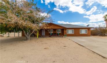 74837 Diamond Bar Road, 29 Palms, California 92277, 4 Bedrooms Bedrooms, ,2 BathroomsBathrooms,Residential,Buy,74837 Diamond Bar Road,JT24175223