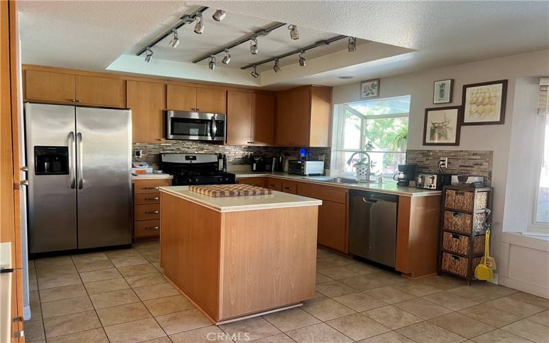 Gorgeous Upgraded Kitchen with Frig Included.