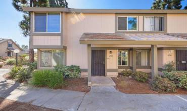 2714 Casey St, San Diego, California 92139, 3 Bedrooms Bedrooms, ,2 BathroomsBathrooms,Residential,Buy,2714 Casey St,PTP2405129