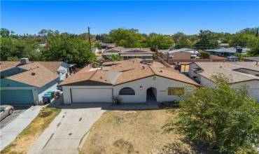 44048 Elm Avenue, Lancaster, California 93534, 5 Bedrooms Bedrooms, ,3 BathroomsBathrooms,Residential,Buy,44048 Elm Avenue,SR24175719