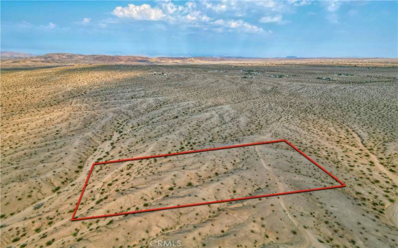 Property lines and images are for visual reference only. Buyer to confirm actual property lines.