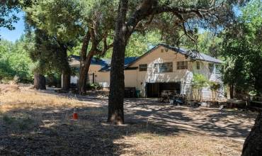 12840 Santa Lucia Road, Atascadero, California 93422, 4 Bedrooms Bedrooms, ,3 BathroomsBathrooms,Residential,Buy,12840 Santa Lucia Road,NS24175014