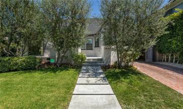 1444 Stearns Drive, Los Angeles, California 90035, 4 Bedrooms Bedrooms, ,4 BathroomsBathrooms,Residential Lease,Rent,1444 Stearns Drive,SR24175216