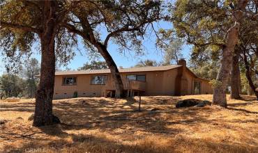 5095 Silva Road, Mariposa, California 95338, 4 Bedrooms Bedrooms, ,2 BathroomsBathrooms,Residential,Buy,5095 Silva Road,MC24175887