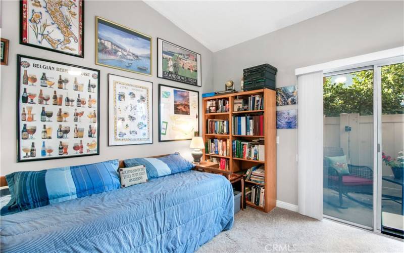 Guest bedroom, shows slider to private Atrium