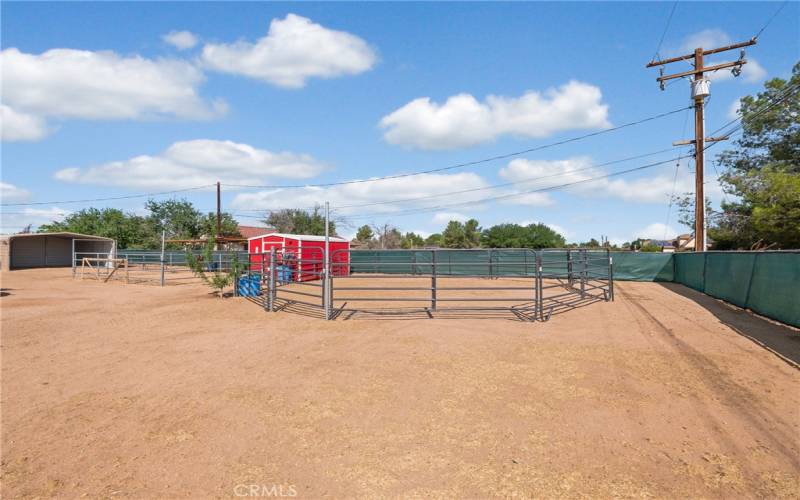 Horse corral