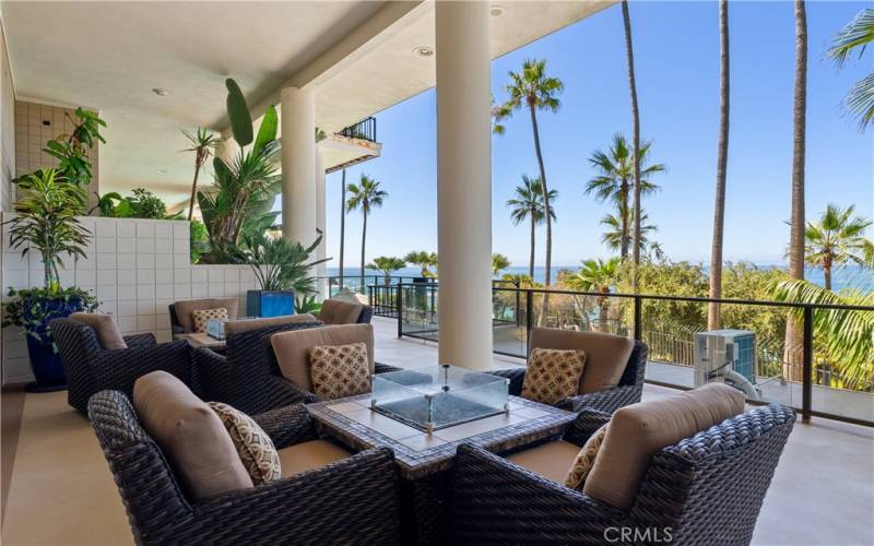 SEATING AREA WITH VIEWS AND FIRE PITS