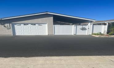 View garage/driveway new fencing